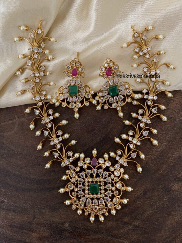 Multi colour contemporary pearl set