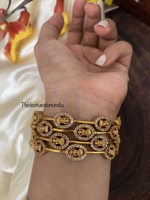Set of 4 lakshmi bangles