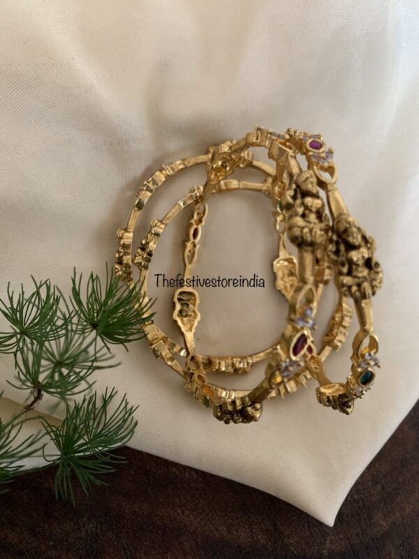 Premium polish Lakshmi bangles