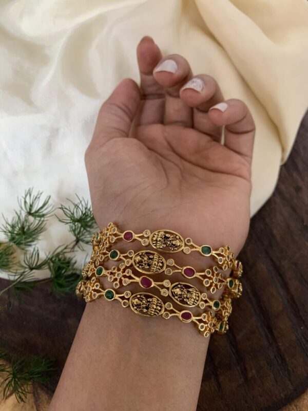 Premium polish lakshmi floral bangles