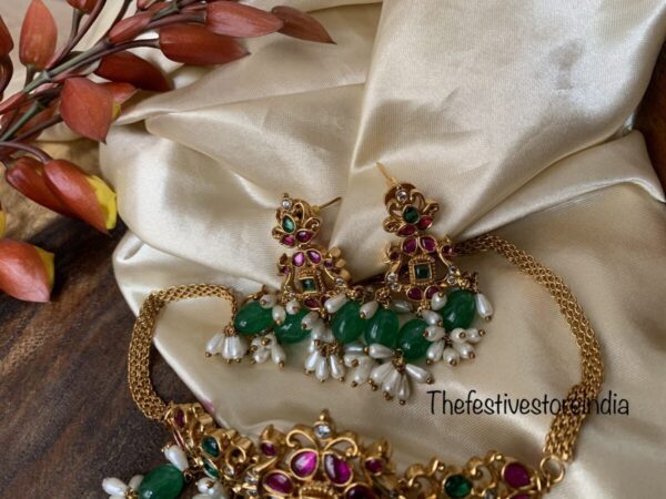 Rice pearls green drop choker
