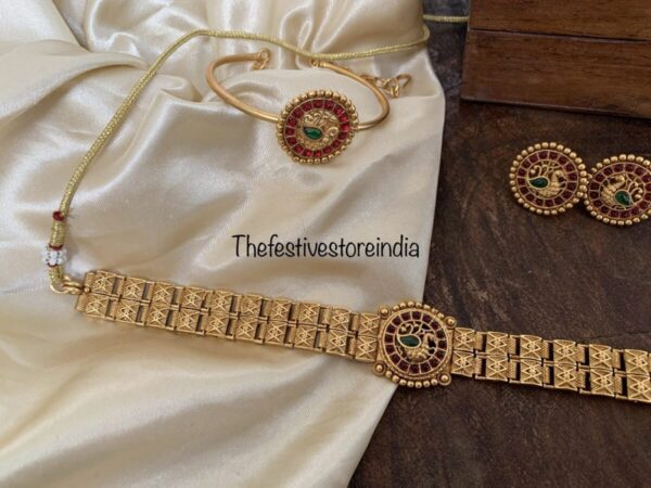 Navilu Jewellery set
