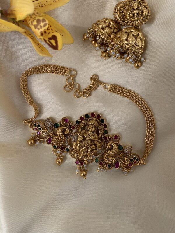 Mini Lakshmi choker set