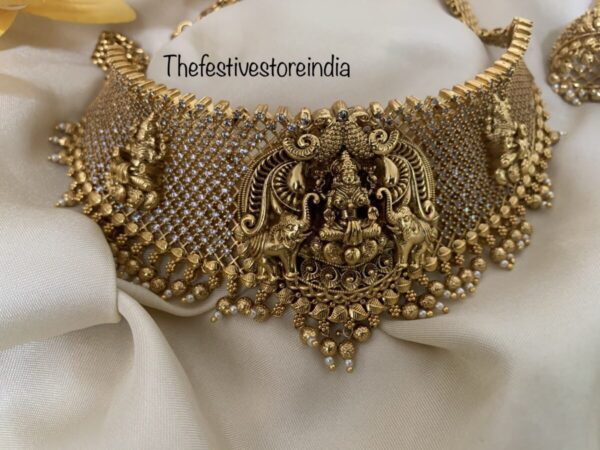 Antique polish Lakshmi Ambaari bridal choker set