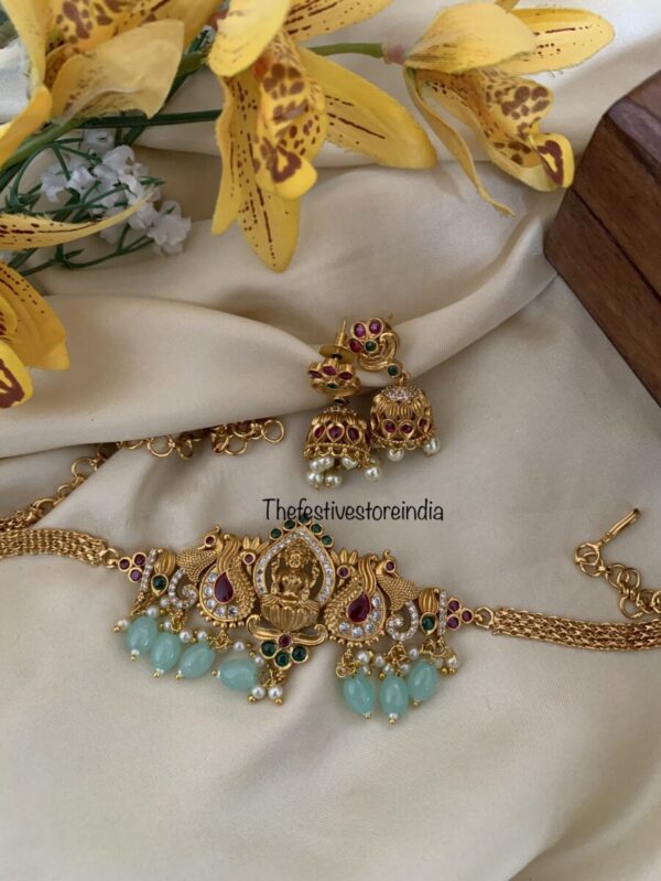 V2 Navilu knit pastel blue choker set