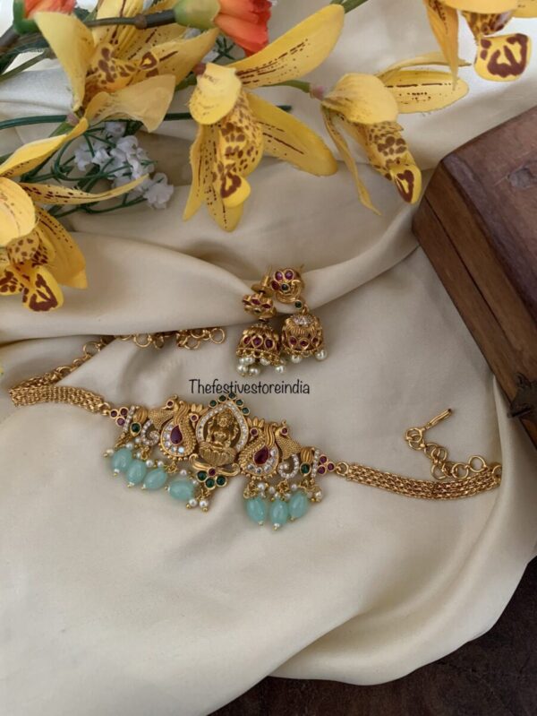 V2 Navilu knit pastel blue choker set