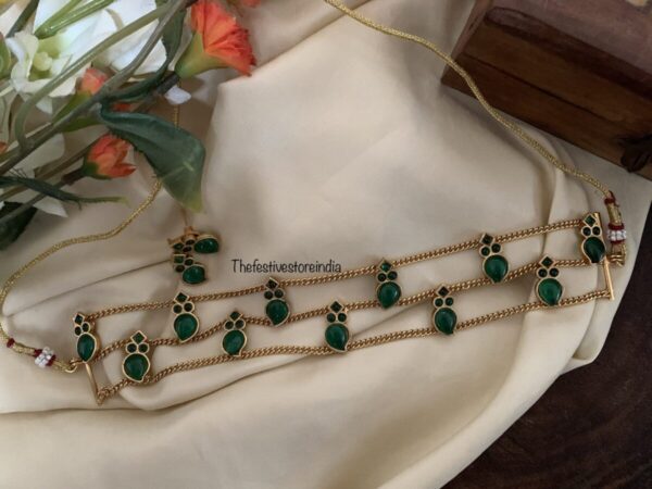 Green palakka high neck choker set