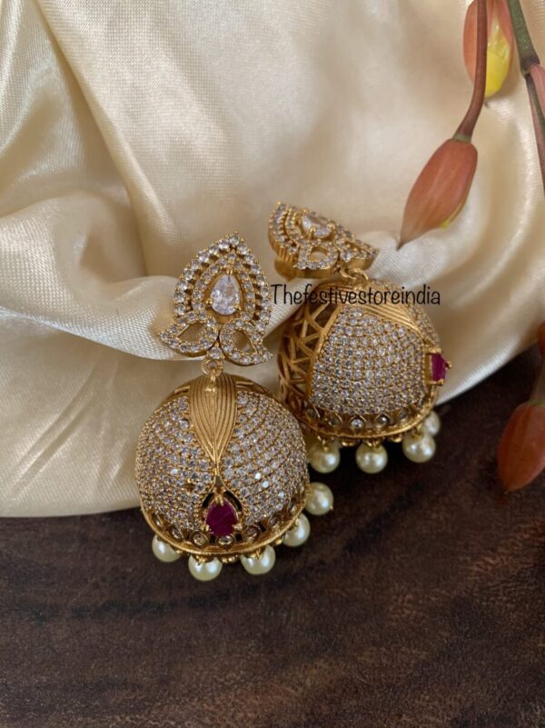 AD jhumbo jhumkas