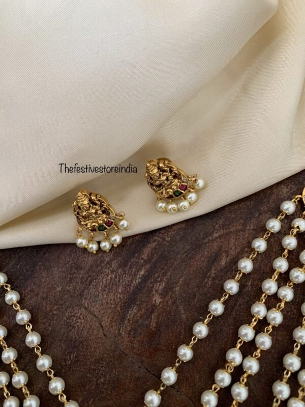 Layered pearls