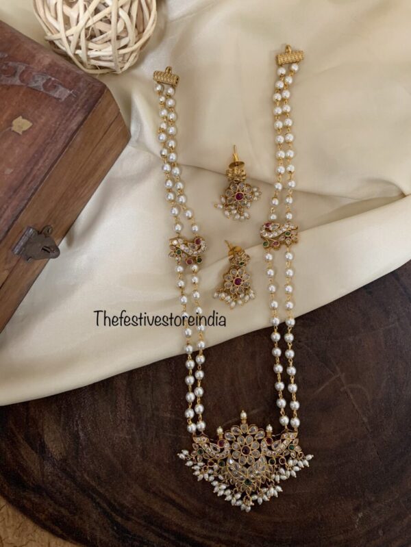 Pearls and rice pearls mid length set