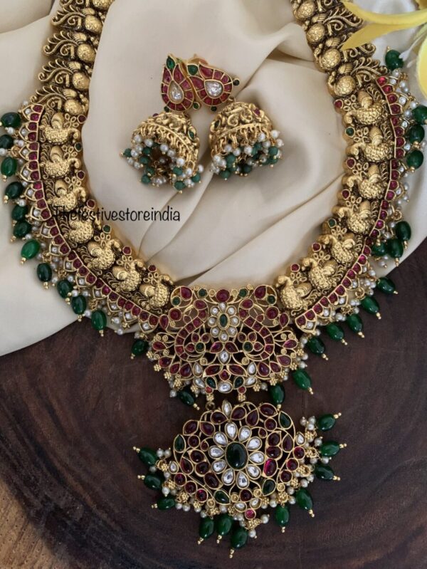 Bridal kemp and green beads haaram set