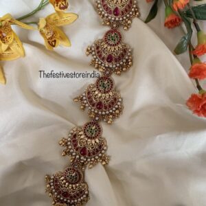 Chaand chort hair accessory