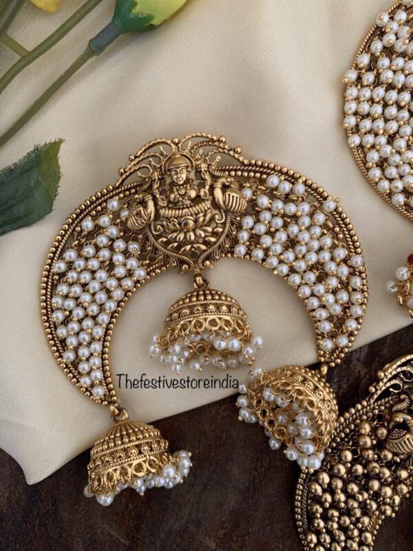 Bun pin lakshmi white pearls