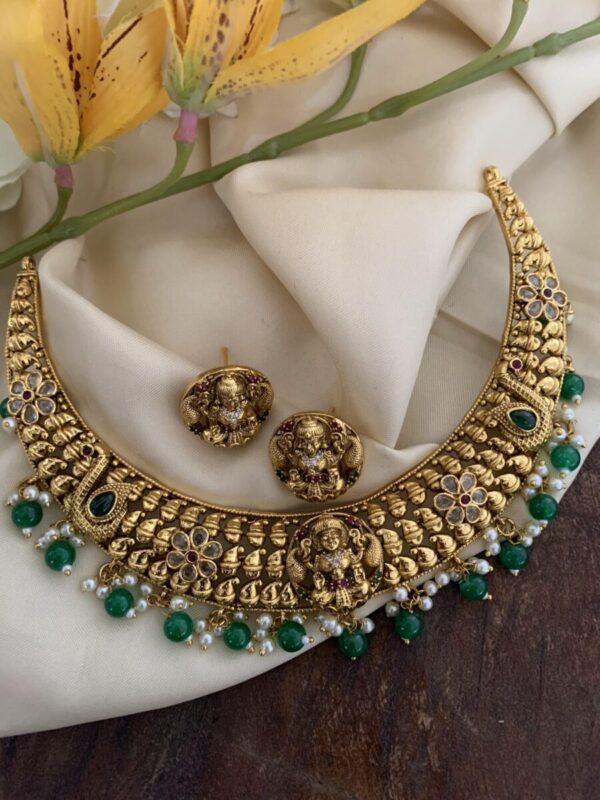 Lakshmi motif hasli set