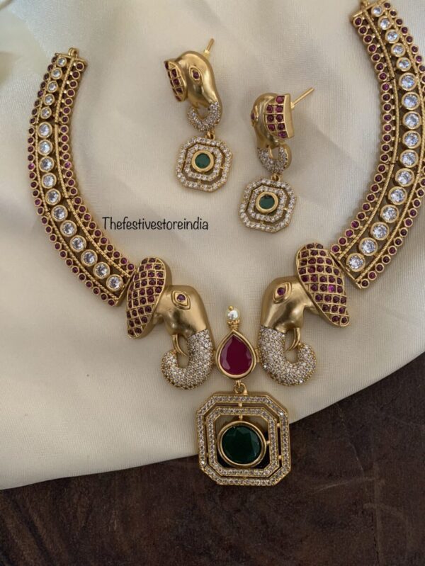 Emerald elephant kanti set