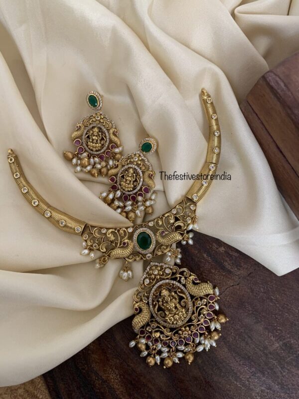 Lakshmi rice pearls kanti set