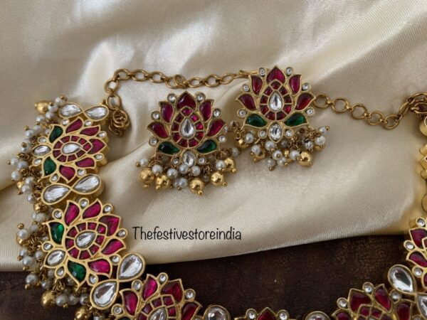 Jadau lotus necklace set
