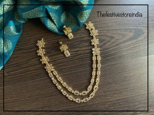 Two layer white stone set