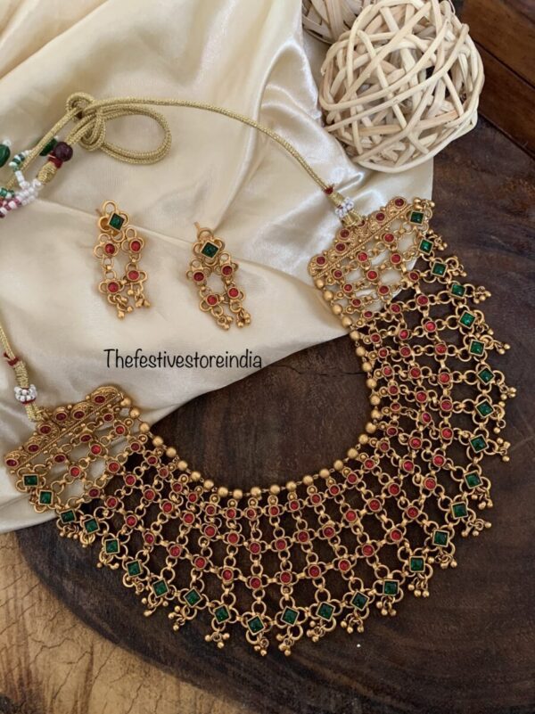 Close knit beauty