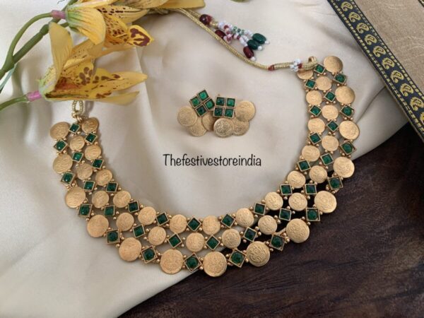 Three layer Kaasu necklace set