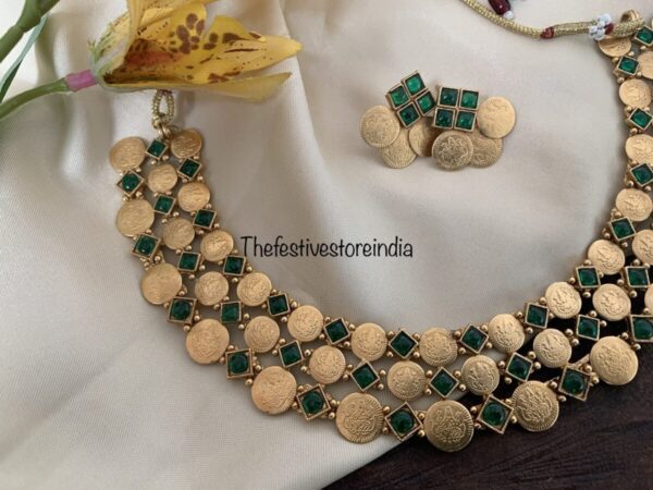 Three layer Kaasu necklace set