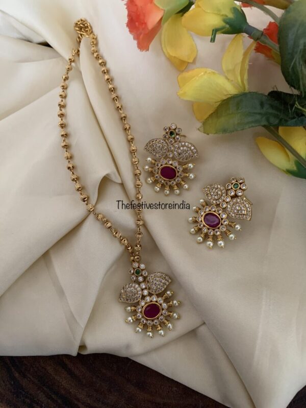 AD necklace