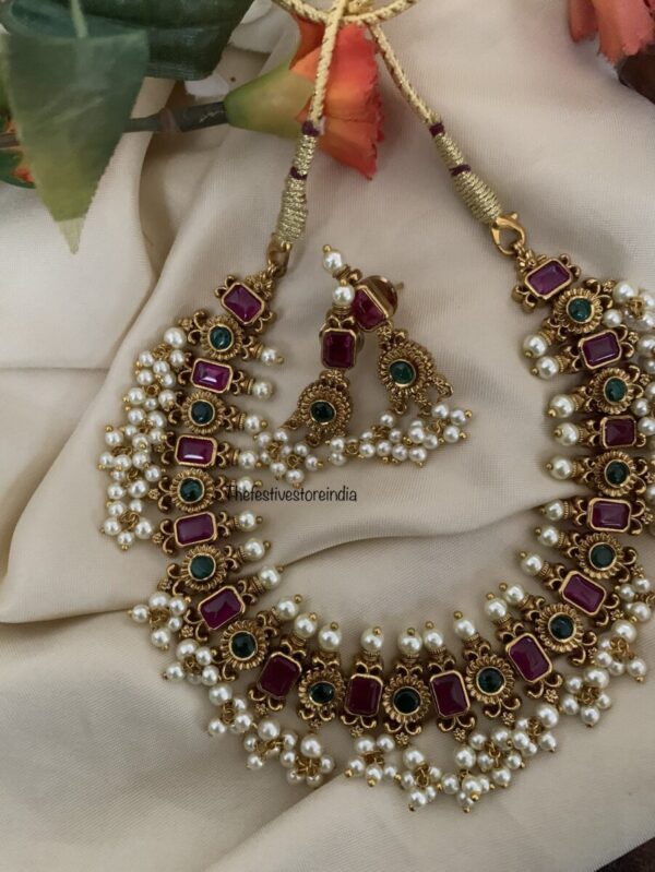 Block kemp necklace set