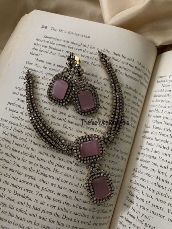 Statement Victorian Pink block set