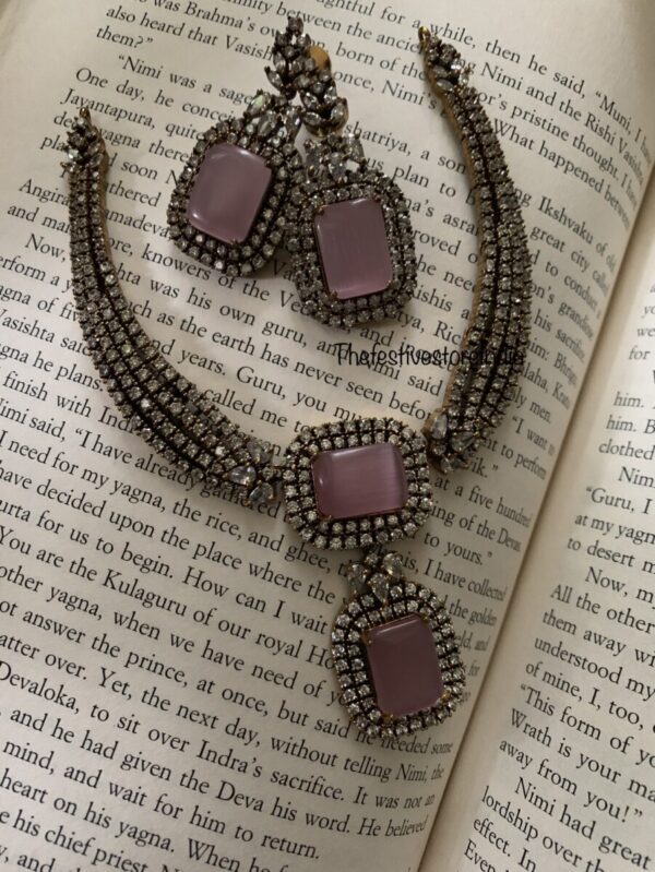Statement Victorian Pink block set