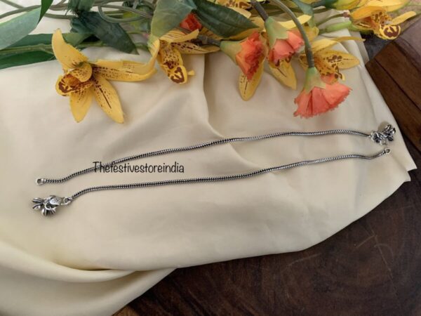 Simple oxidised anklets
