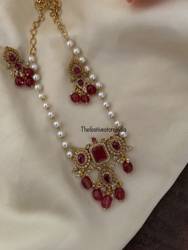 Maroon pearls choker/necklace set