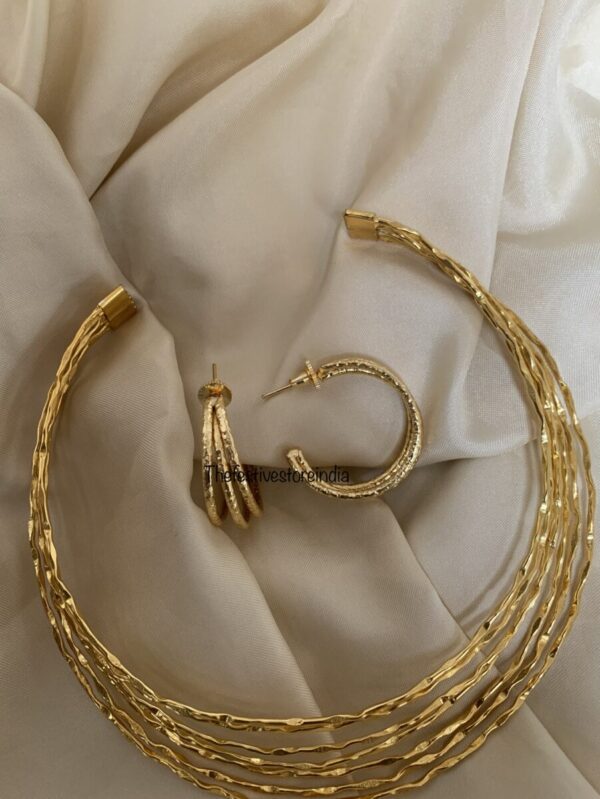 Neckcuff earrings set