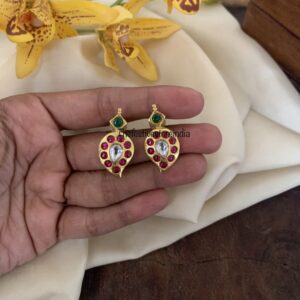 Jadau maanga studs