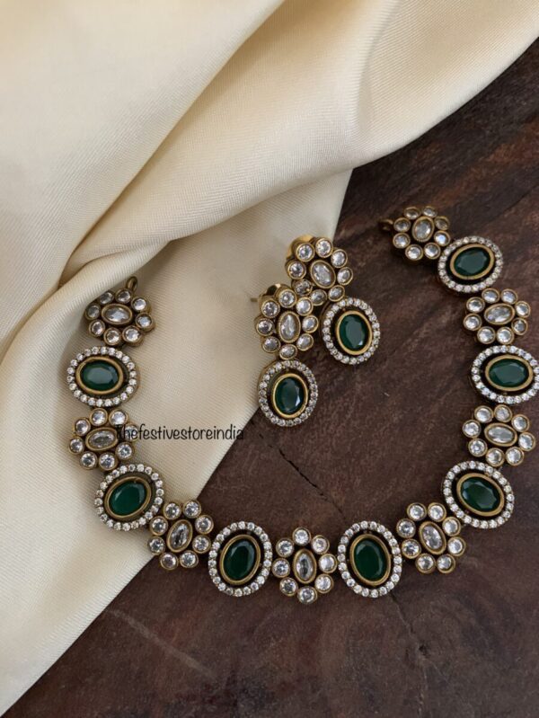Victorian minimalist floral set - Green
