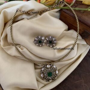 Victorian green pendant hasli set