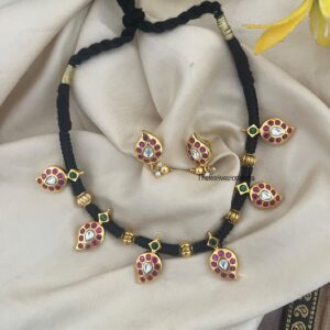 Black thread jadau maanga / mango set