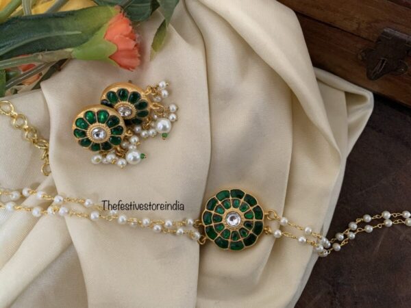 Mini Jadau Green pendant choker set