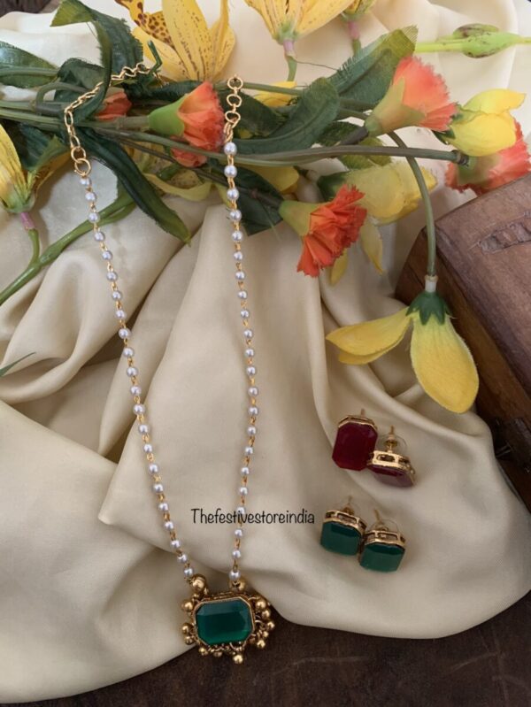 Block reversible pearls set