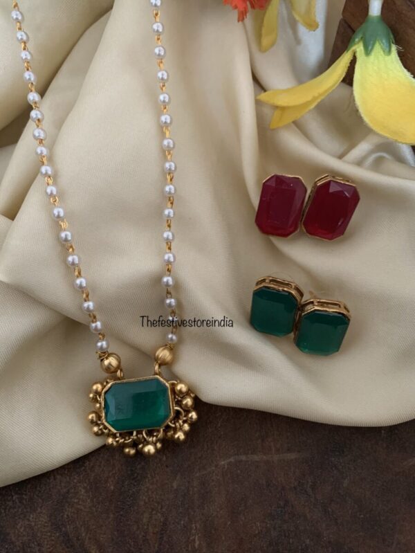 Block reversible pearls set