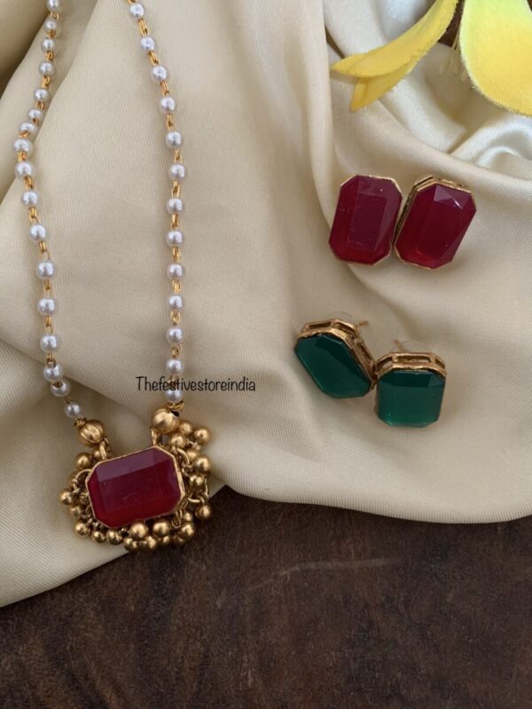 Block reversible pearls set