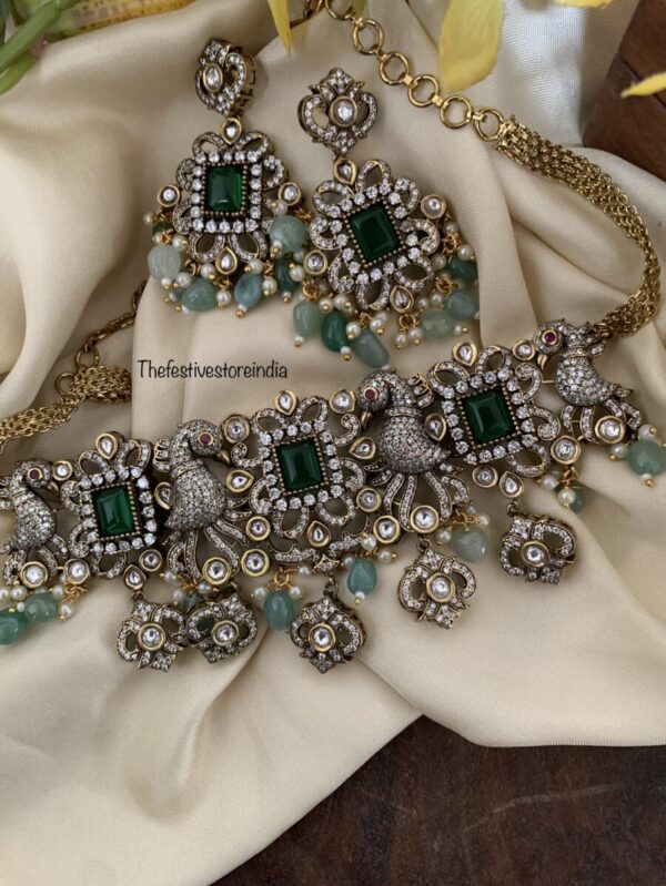 Pastel drops Emerald stone choker set