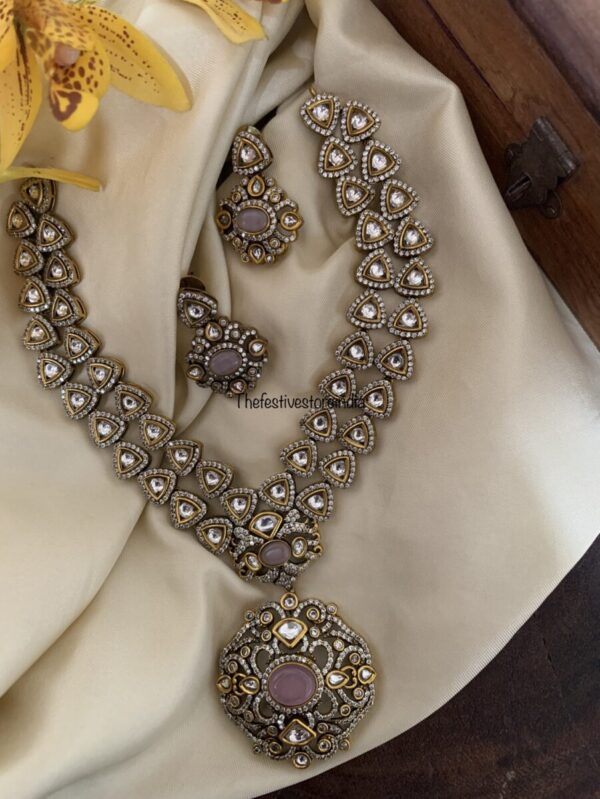 Pink Victorian necklace set