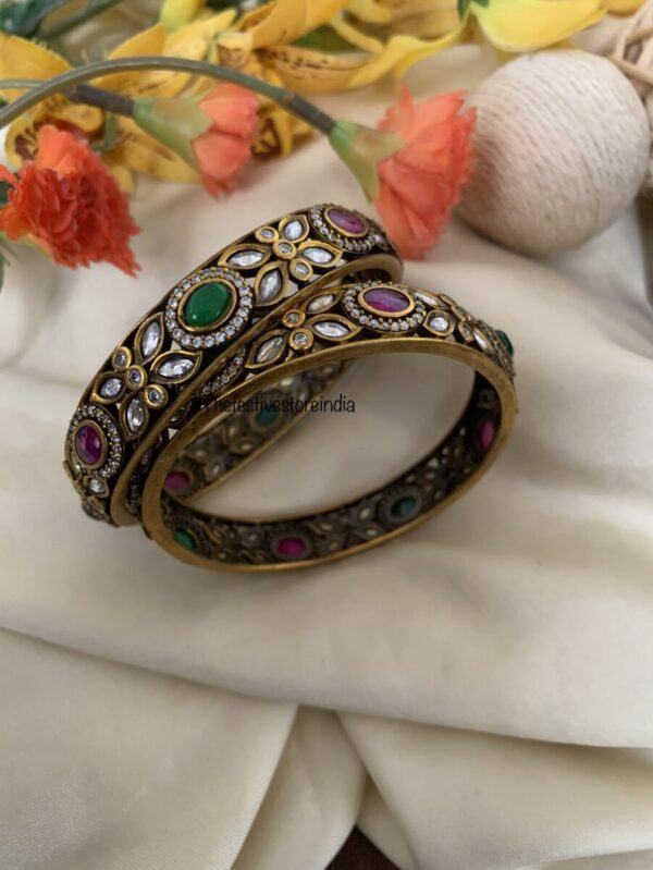 Set of 2 Kemp and green victorian bangles