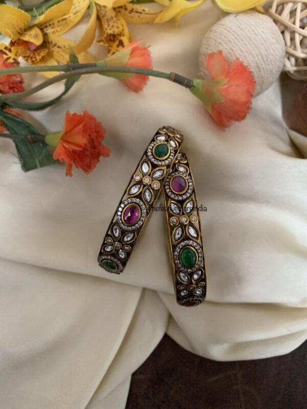 Set of 2 Kemp and green victorian bangles