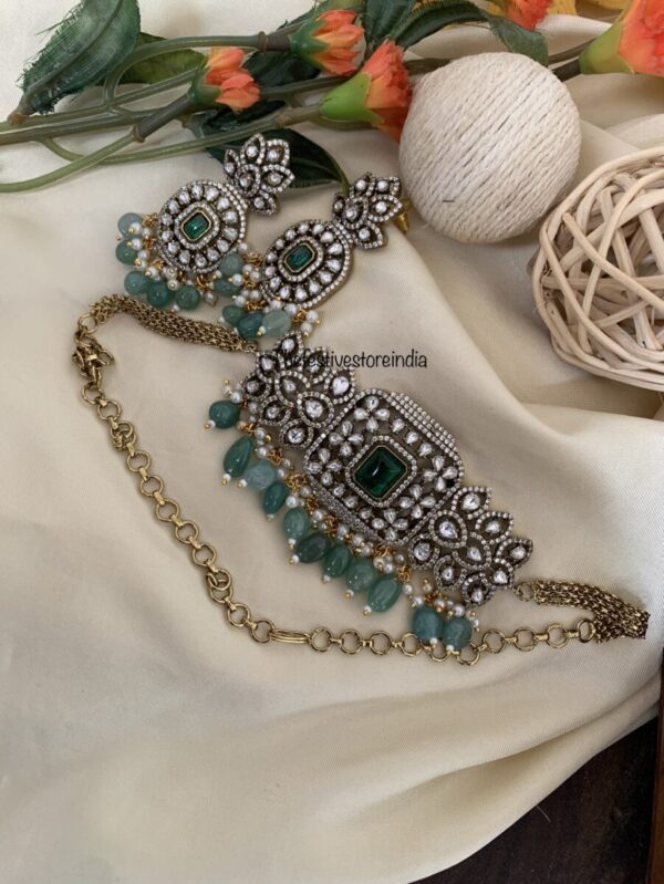 Victorian knit emerald choker set