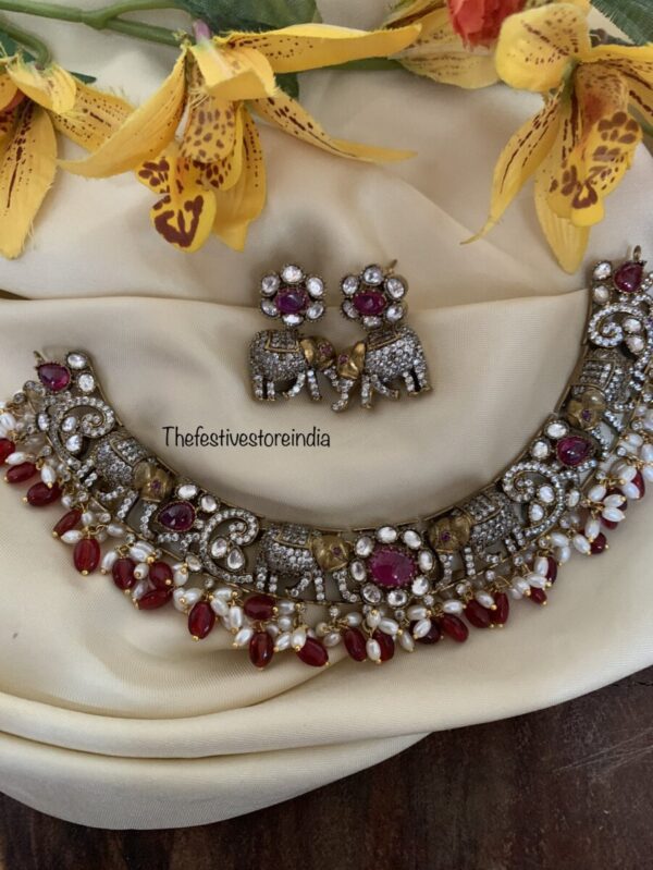 Elephant Kanti Maroon Victorian set
