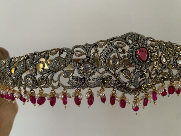 Maroon drops Victorian hipbelt