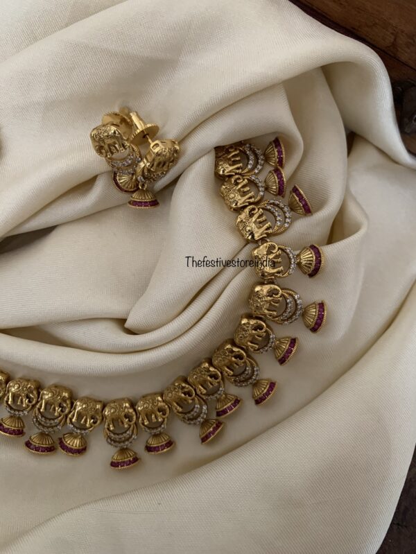 Ambaari AD necklace set