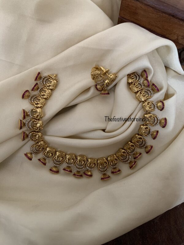Ambaari AD necklace set