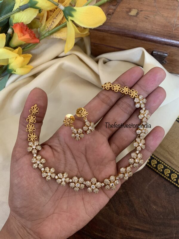 Floral white diamonds